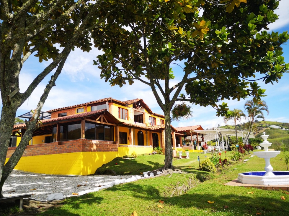 VENTA/CAMBIO FINCA HOTEL EN GUATAPE - 5