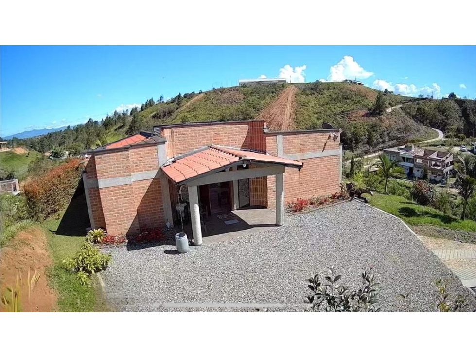 VENTA CASA CAMPESTRE EN GUARNE, SECTOR BELLAVISTA