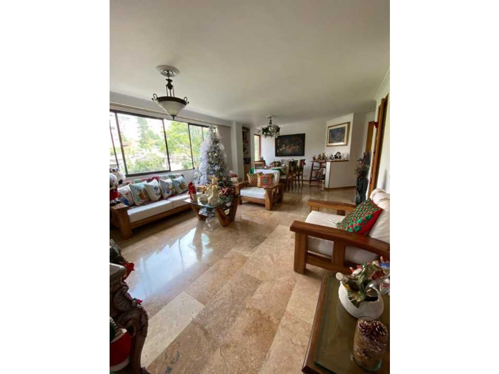 Venta de apartamento en El Poblado, sector Lalinde