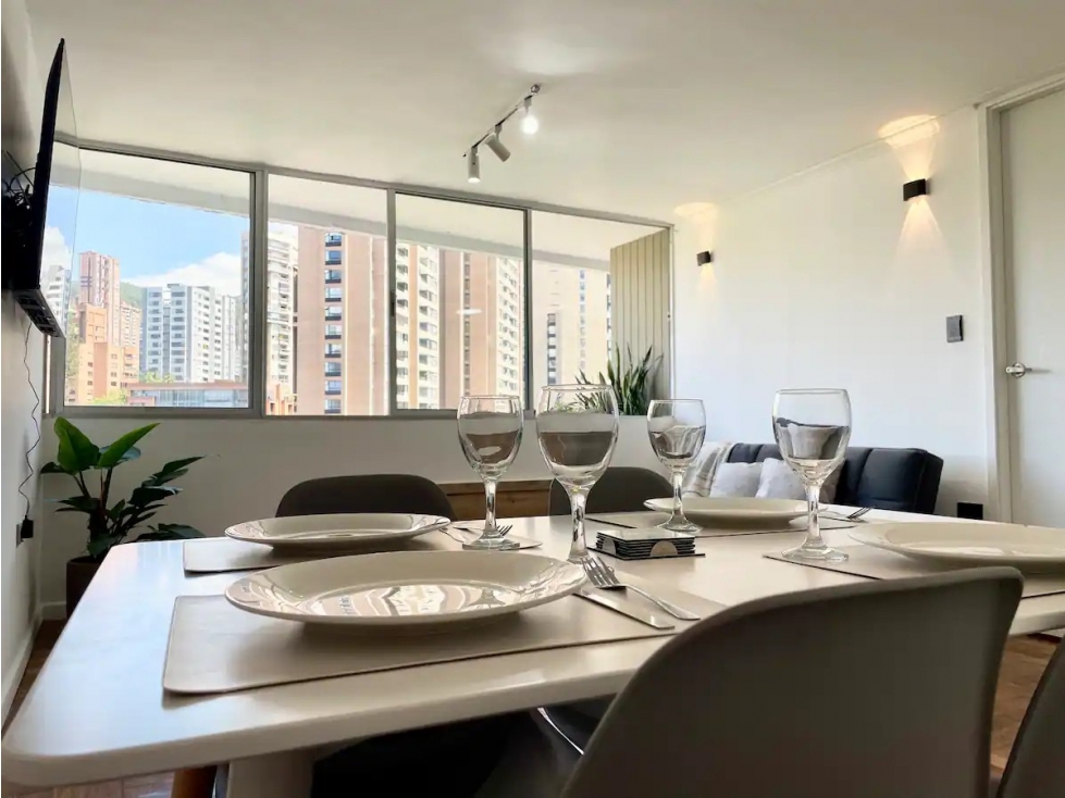VENTA APARTAMENTO EN AVENIDA EL POBLADO