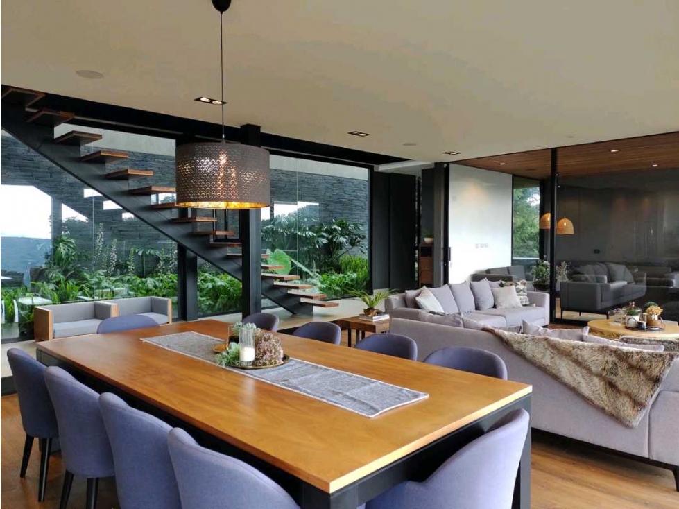Venta de confortable y hermosa casa campestre en las Palmas, Medellín — foto 2