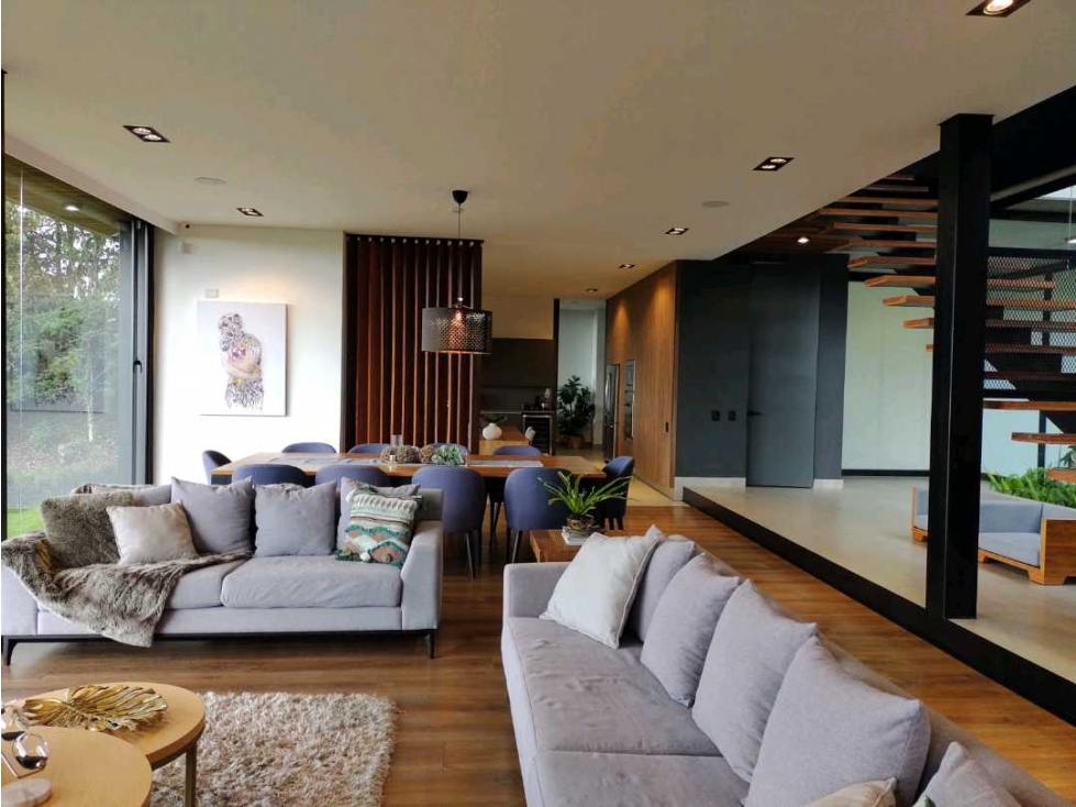 Venta de confortable y hermosa casa campestre en las Palmas, Medellín — foto 3