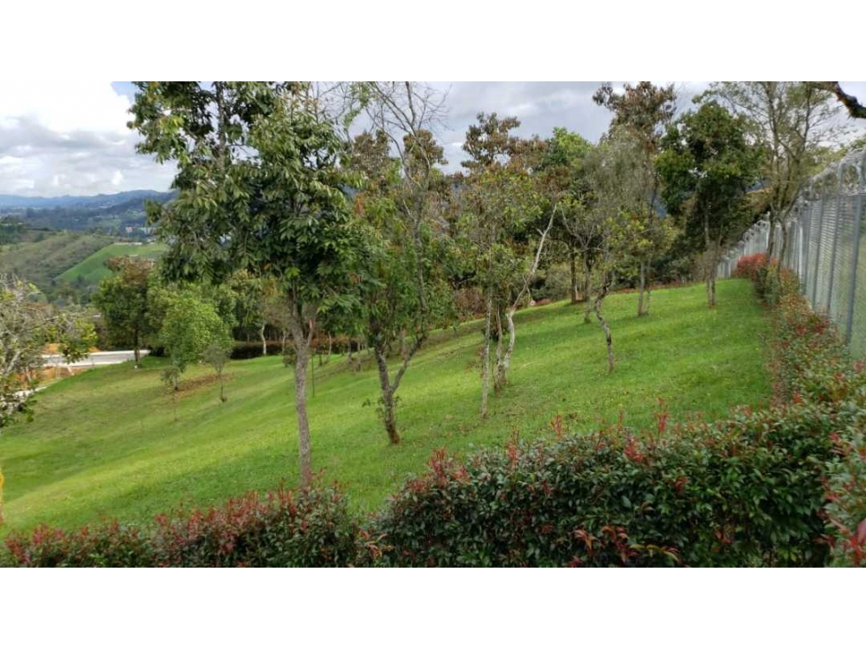 Venta de hermoso lote o terreno en Parcelación en Guarne, Antioquia — foto 2