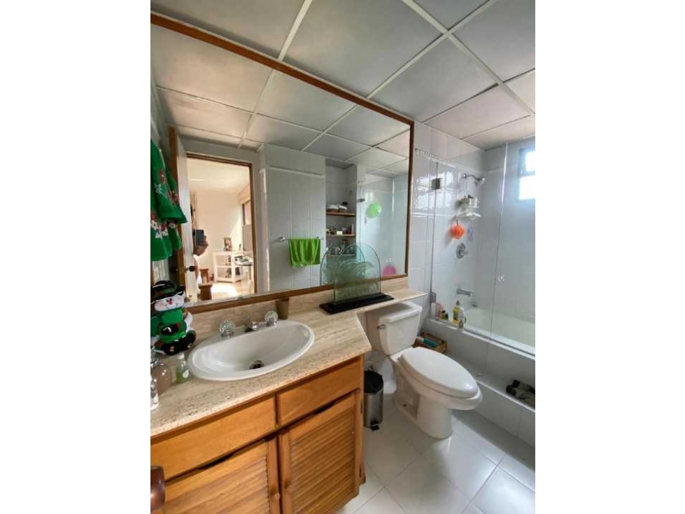 Venta de apartamento en El Poblado, sector Lalinde — foto 6