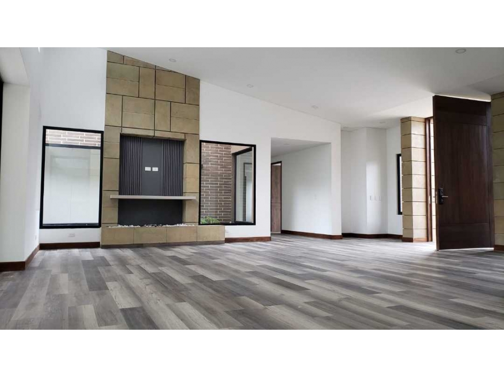 Venta de casa campestre para estrenar en Rionegro vía la Ceja — foto 2