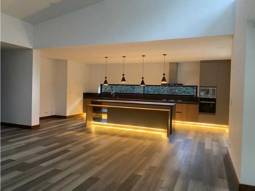 Venta de casa campestre para estrenar en Rionegro vía la Ceja — foto 3
