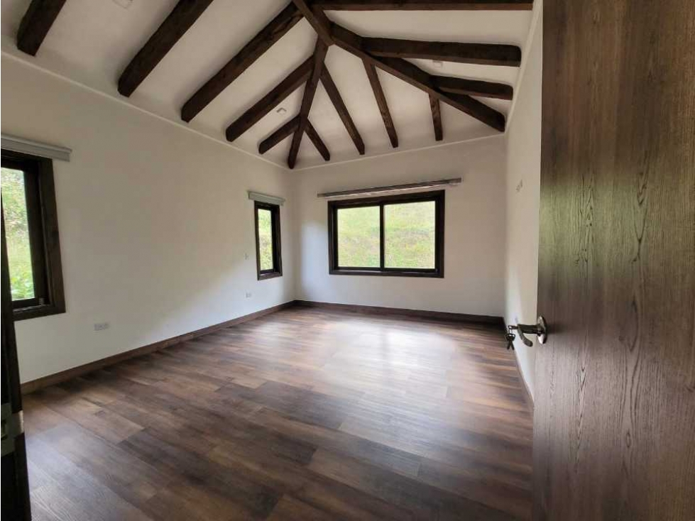 Venta de casa moderna para estrenar en San Antonio de Pereira — foto 5