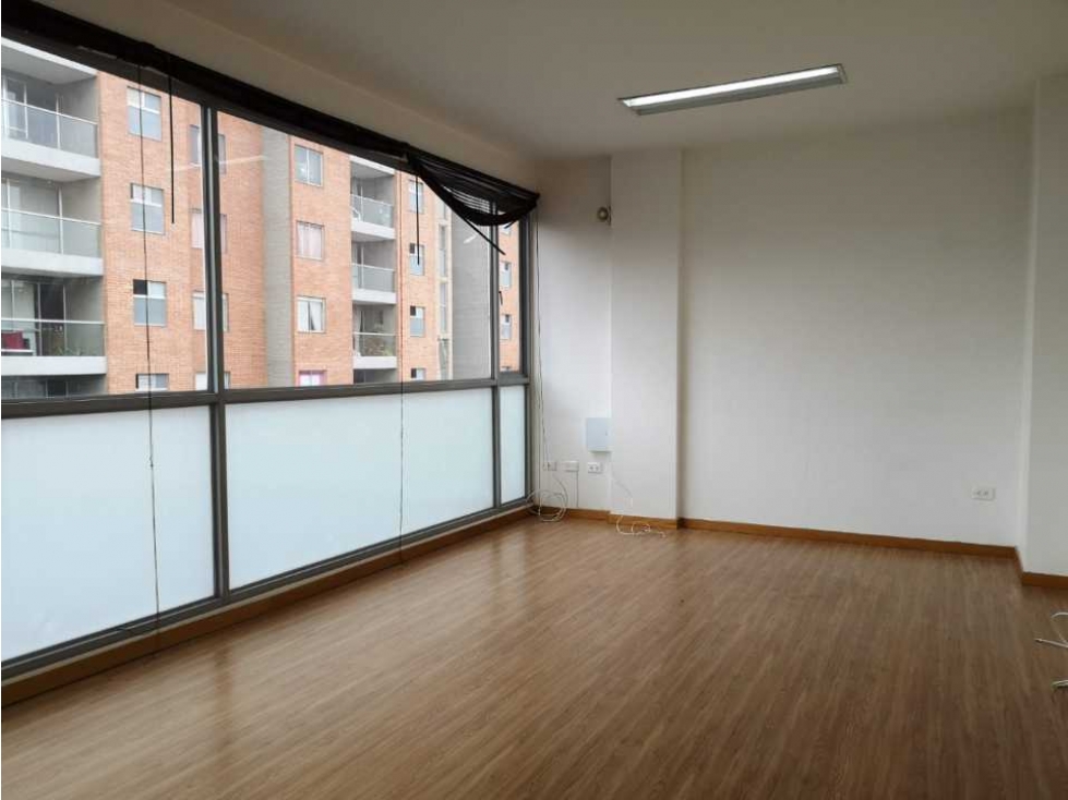 Venta de oficina en Belén San Bernardo. Excelente ubicación!