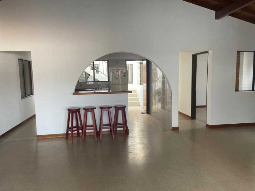 Venta de casa en el Carmen de Viboral cerca al Parque, Antioquia — foto 4