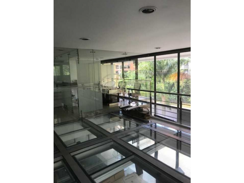 Venta de local-oficinas en el Poblado, excelente ubicación! Rentando! — foto 2