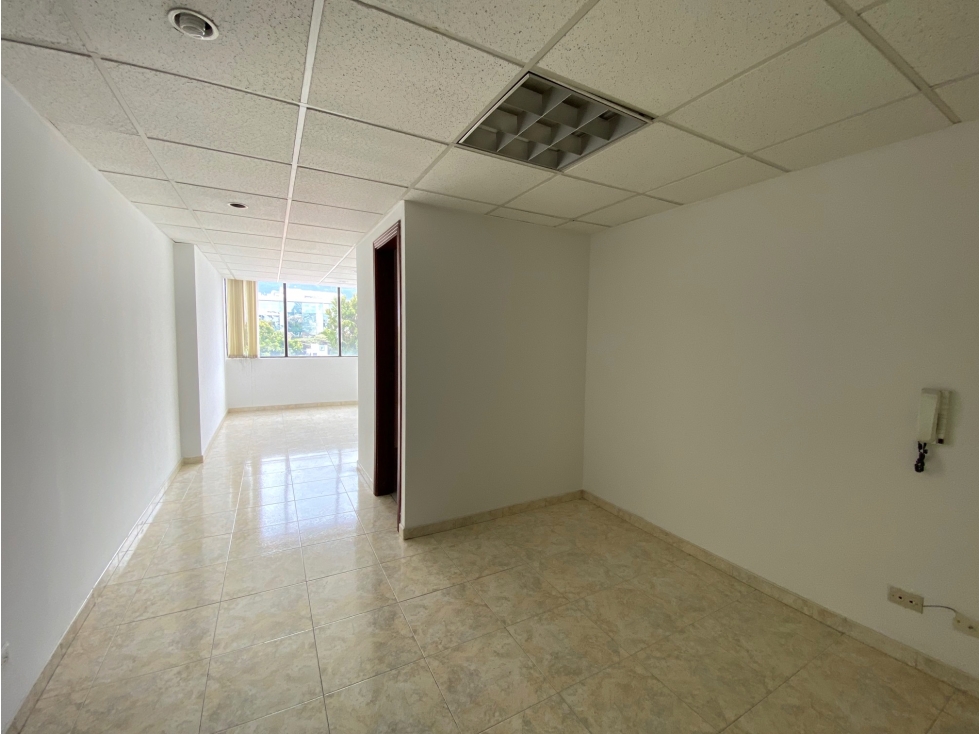 VENDO~OFC::CHICO:: AREA 29.04 M2::VR VENTA $175.000MM — foto 2