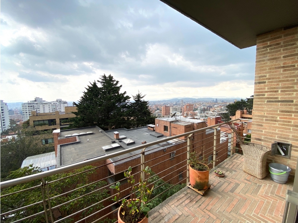 VENDO APTO::EL REFUGIO::292M2+ 14M2 TERRAZA::$2.990MM — foto 2