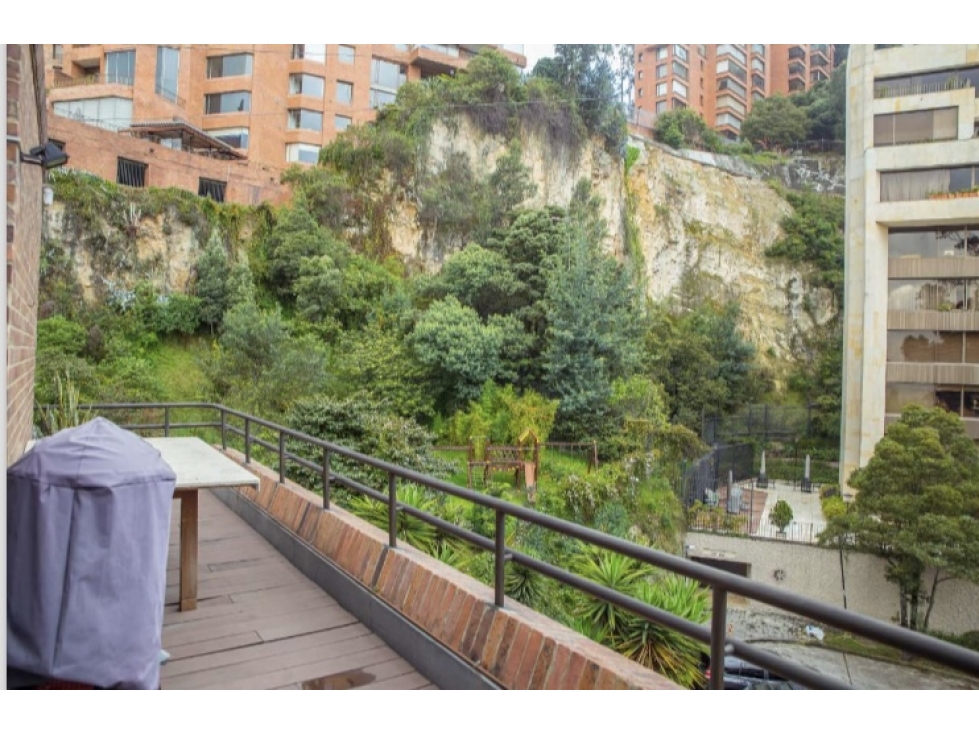 VENDO::APTO::EL REFUGIO::VR VENTA $2.350MM