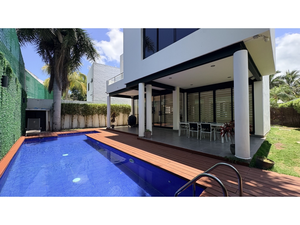 CASA EN VENTA EN PRIVADA | SM 11, CANCÚN CENTRO