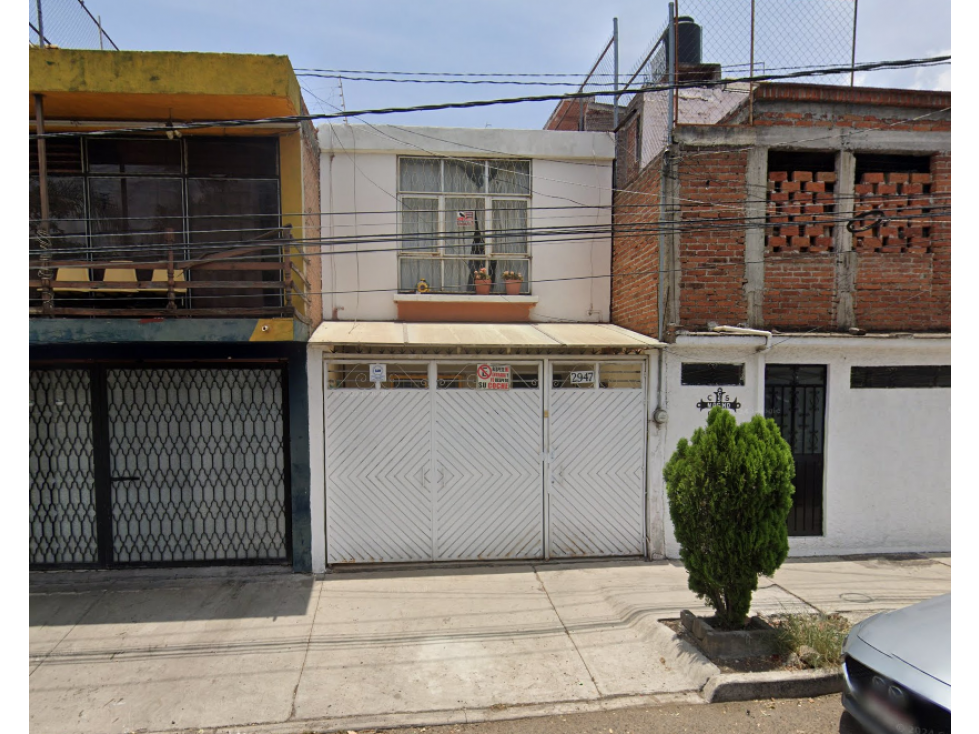 CASA SOBRE AV ACUEDUCTO OPORTUNIDAD COMERCIAL