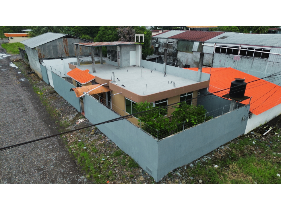CASA EN VENTA EN FRANCISCO DE ORELLANA — foto 2
