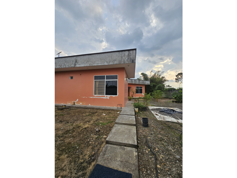 TERRENO DE 1.000M2 CON DOS DEPARTAMENTOS - 5