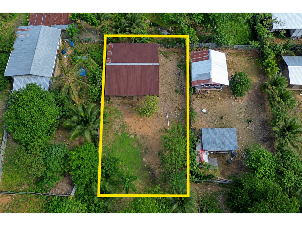 TERRENO EN VENTA CON CASA EN NUEVO COCA