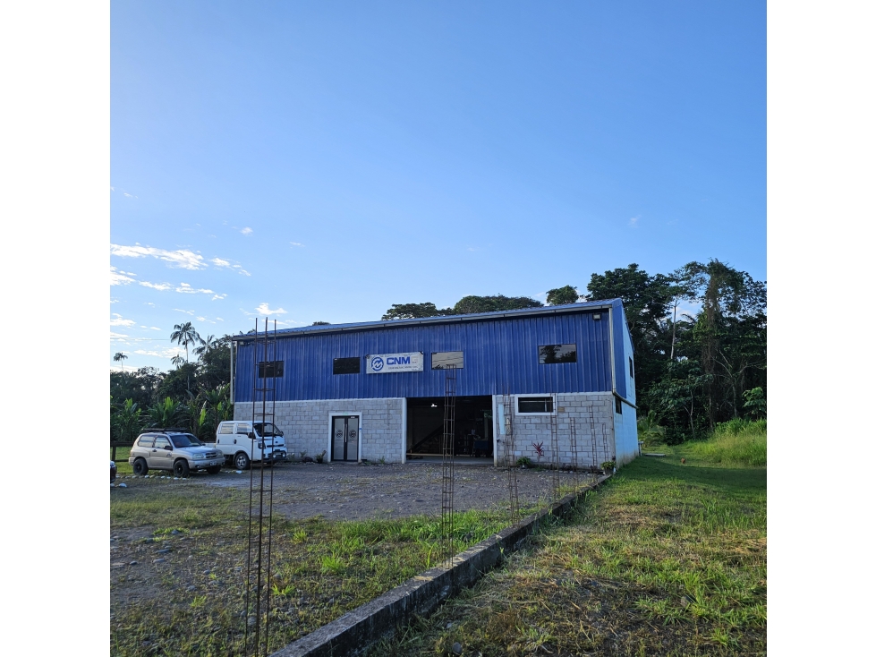 PROPIEDAD INDUSTRIAL DE 2.7 HECTAREAS - 6
