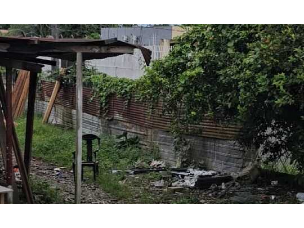 TERRENO EN LAGO AGRIO - 2