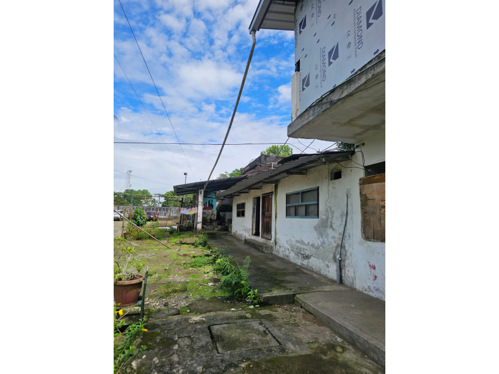 TERRENO EN EL BARRIO CENTRAL, LAGO AGRIO - 5