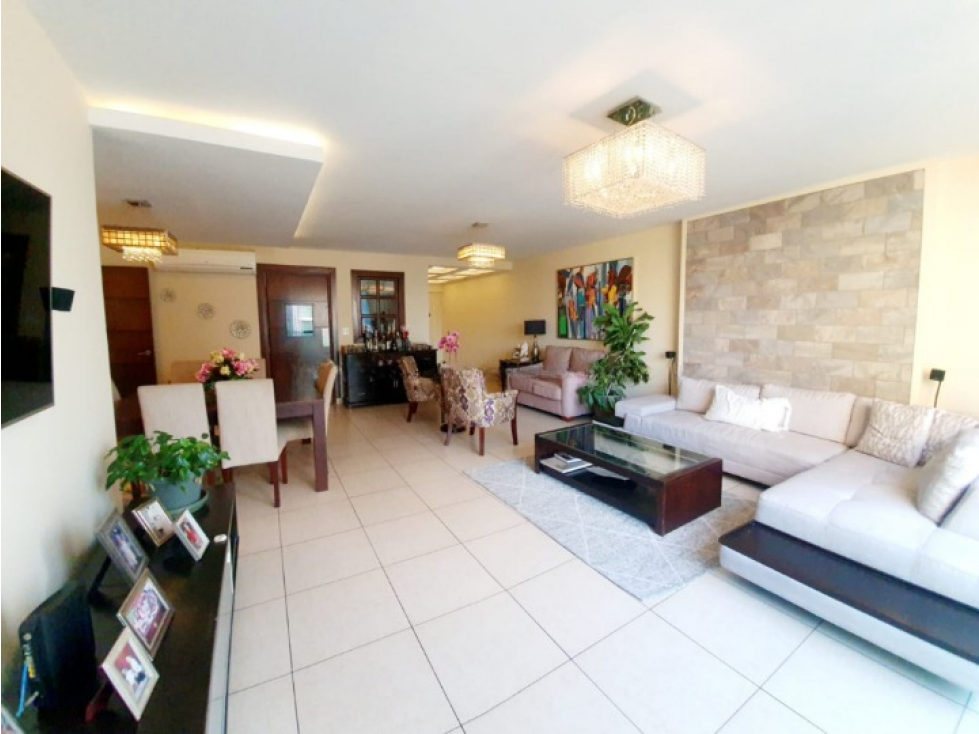 SE VENDE APARTAMENTO EN COSTA DEL ESTE 03