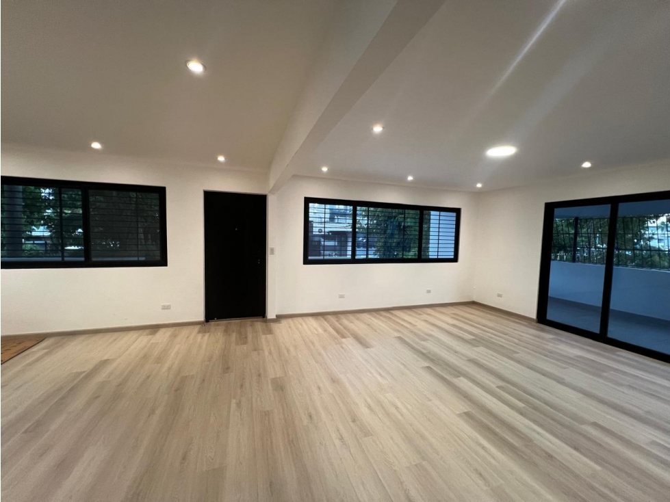 ALQUILER ANEXO COMERCIAL EN MARBELLA
