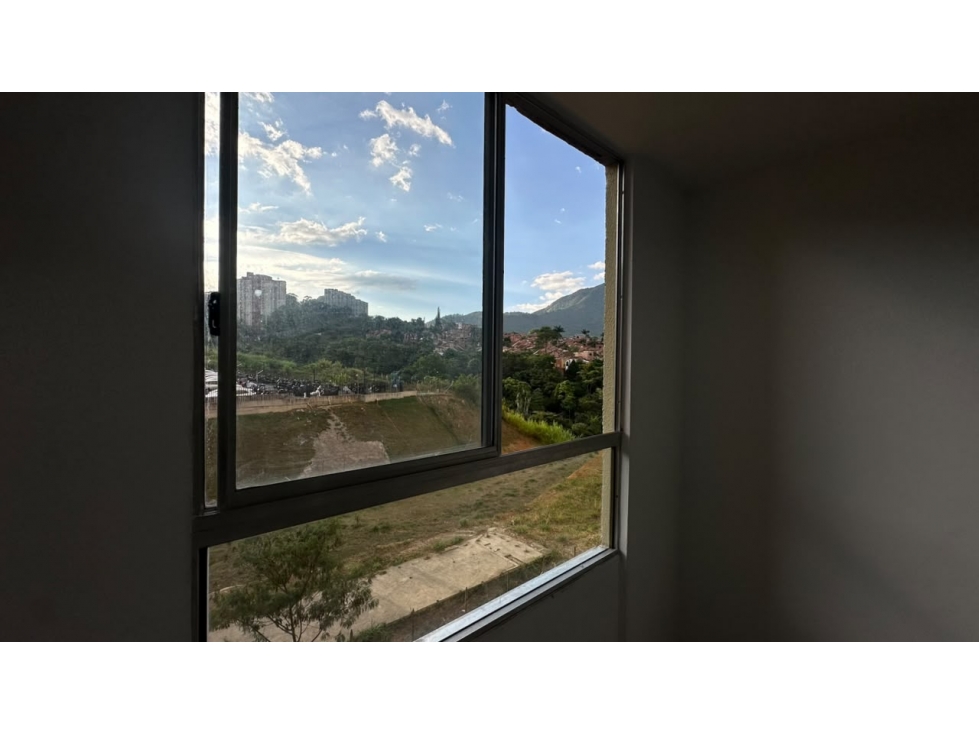 Apartamento en Arriendo. San Antonio de Prado, Medellín. — foto 6