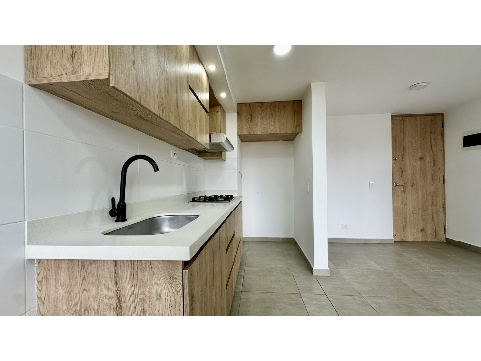 Apartamento en Venta. Alto del Medio, Rionegro. — foto 2