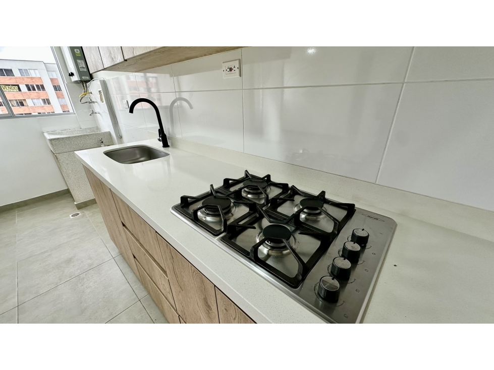 Apartamento en Venta. Alto del Medio, Rionegro. — foto 3