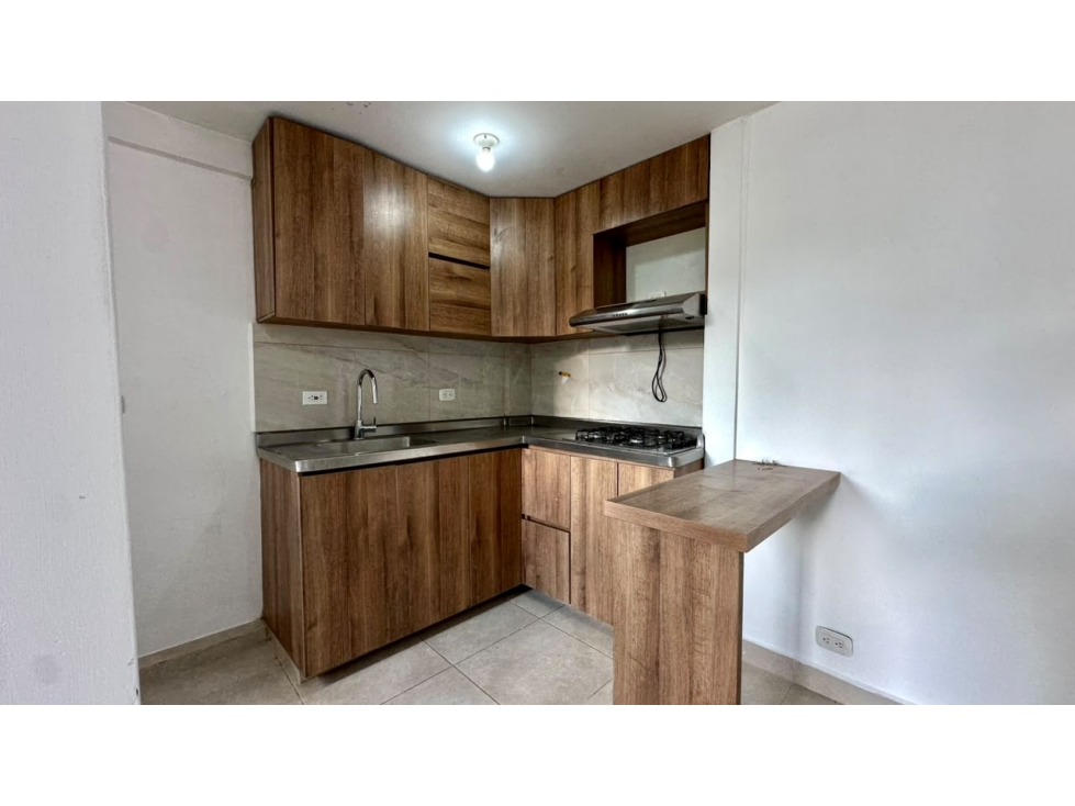 Apartamento en Arriendo. San Antonio de Prado, Medellín. — foto 3