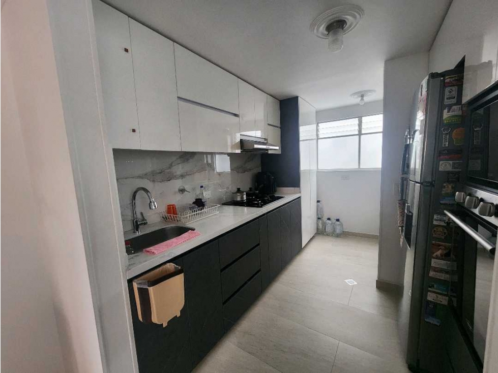 Hermoso Apartamento Envigado El Dorado 105 Mts. — foto 6