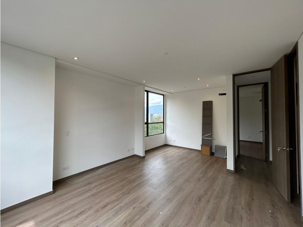 APARTAMENTO EN VENTA LOS BALSOS EL POBLADO — foto 2