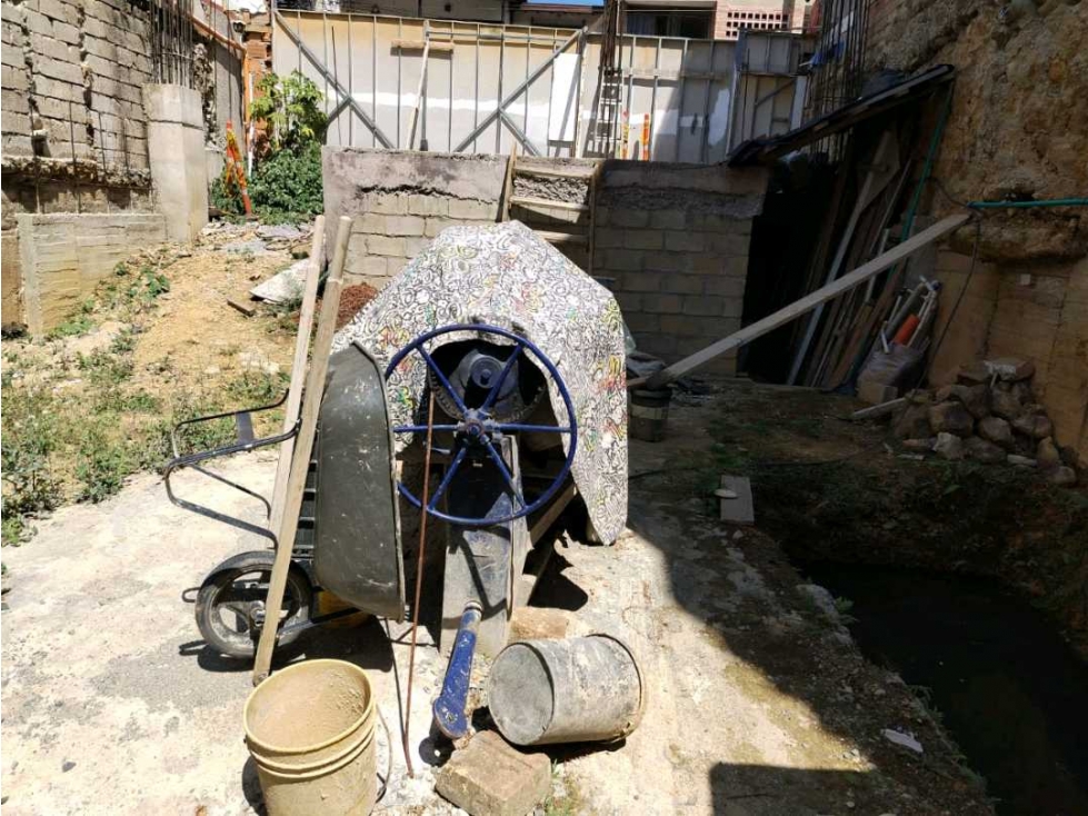 LOTE EN VENTA LA ESTRELLA SOLO PARA LOCALES - 6