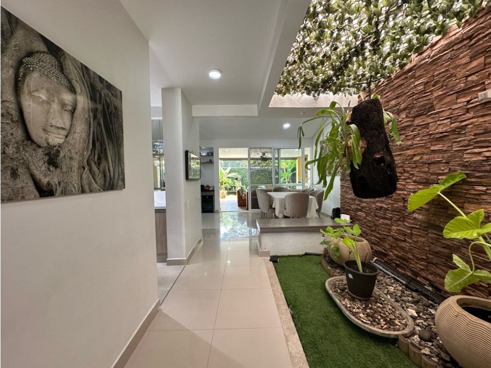 SE VENDE CASA DE UNA PLANTA EN EL CASTILLO RP LB