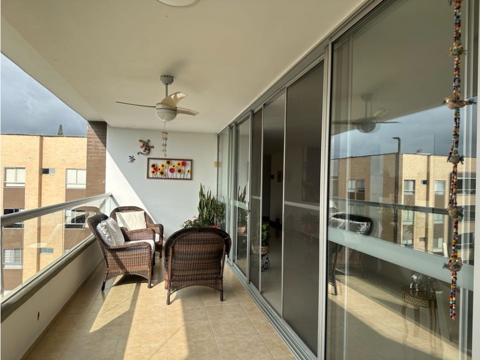 SE VENDE APARTAMENTO EN CiUDAD JARDiN RP — foto 3