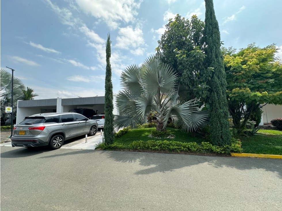 SE VENDE CASA DE UNA PLANTA EN EL CASTILLO RP LB — foto 4