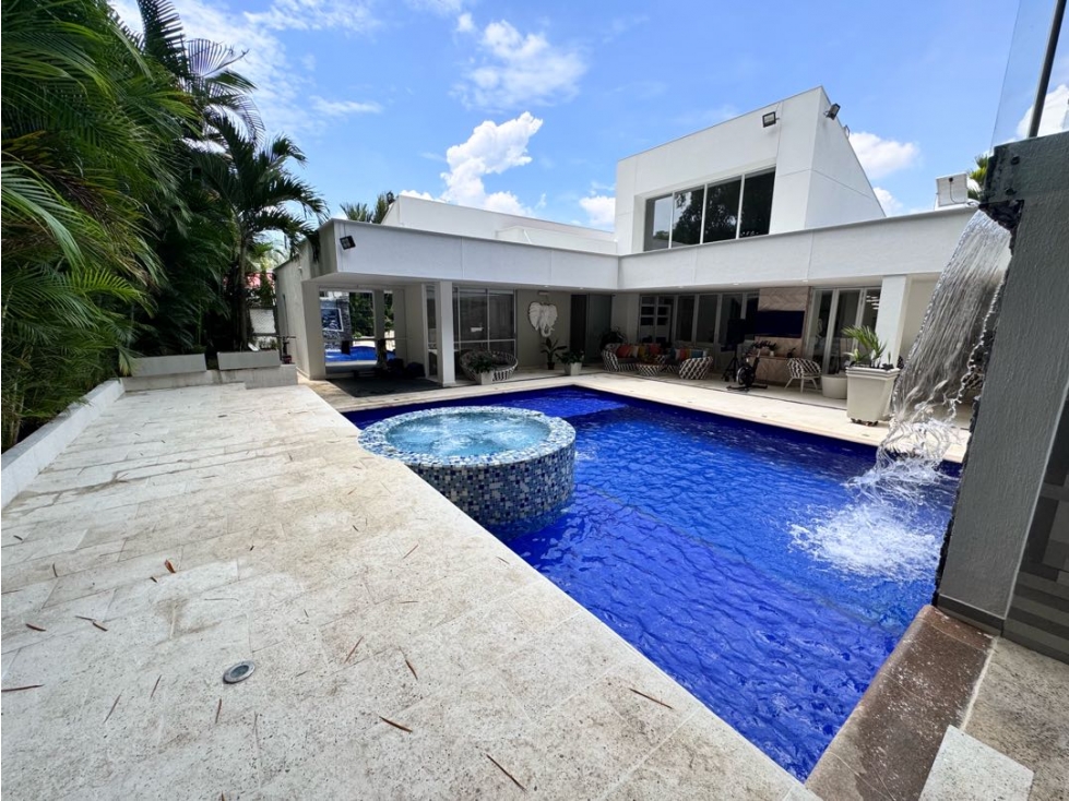SEVENDE O ALQUILA CASA EN JAMUNDI RP-XU
