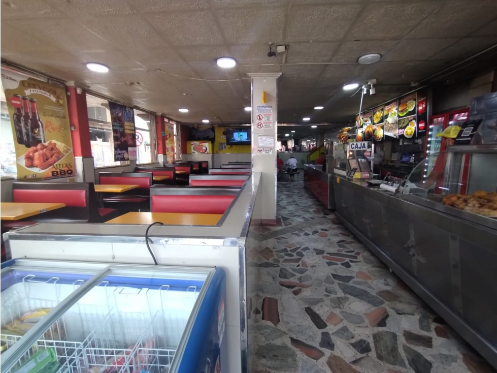 Edificio comercial en venta en Soacha plaza principal - 3