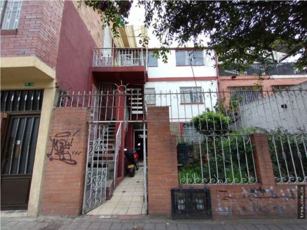 CASA EN VENTA EN QUIROGA RENTABLE CALLE PRINCIPAL