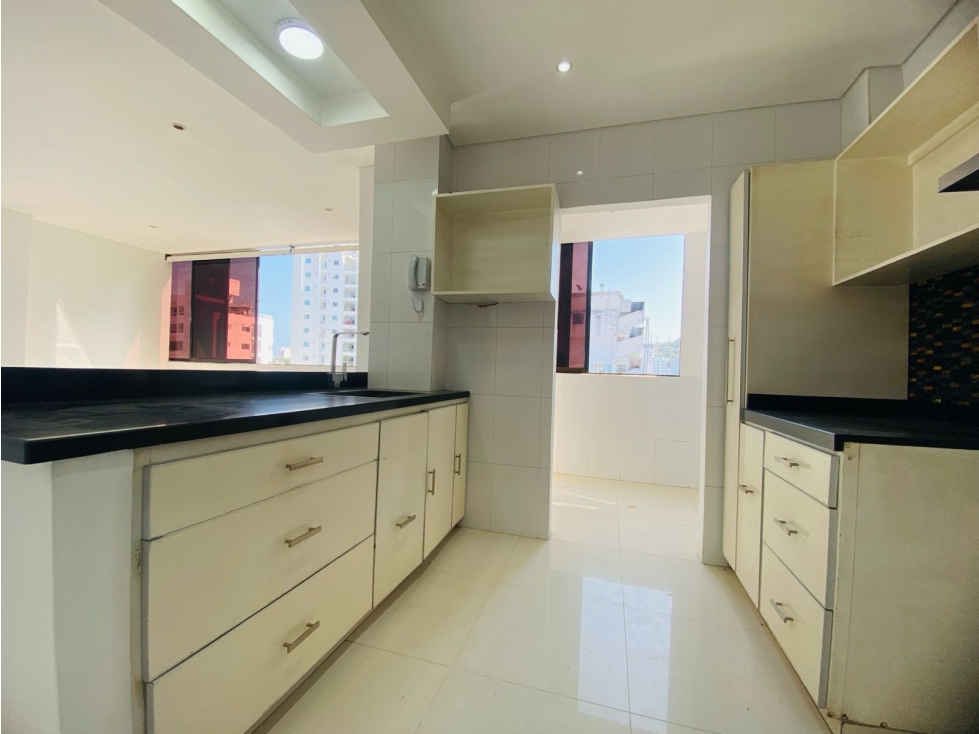 VENDO APARTAMENTO EN EL ED MANGA TRADICIONAL EN MANGA CARTAGENA — foto 3