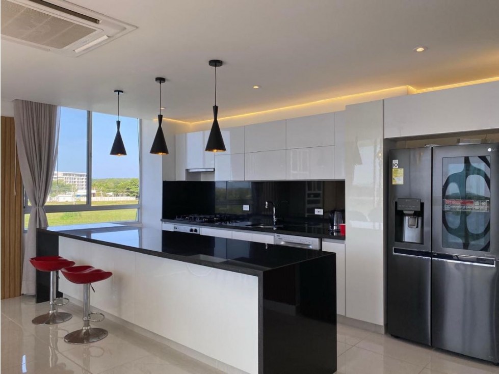 VENDO APARTAMENTO 4 ALCOBAS EN CAVANA SERENA DEL MAR