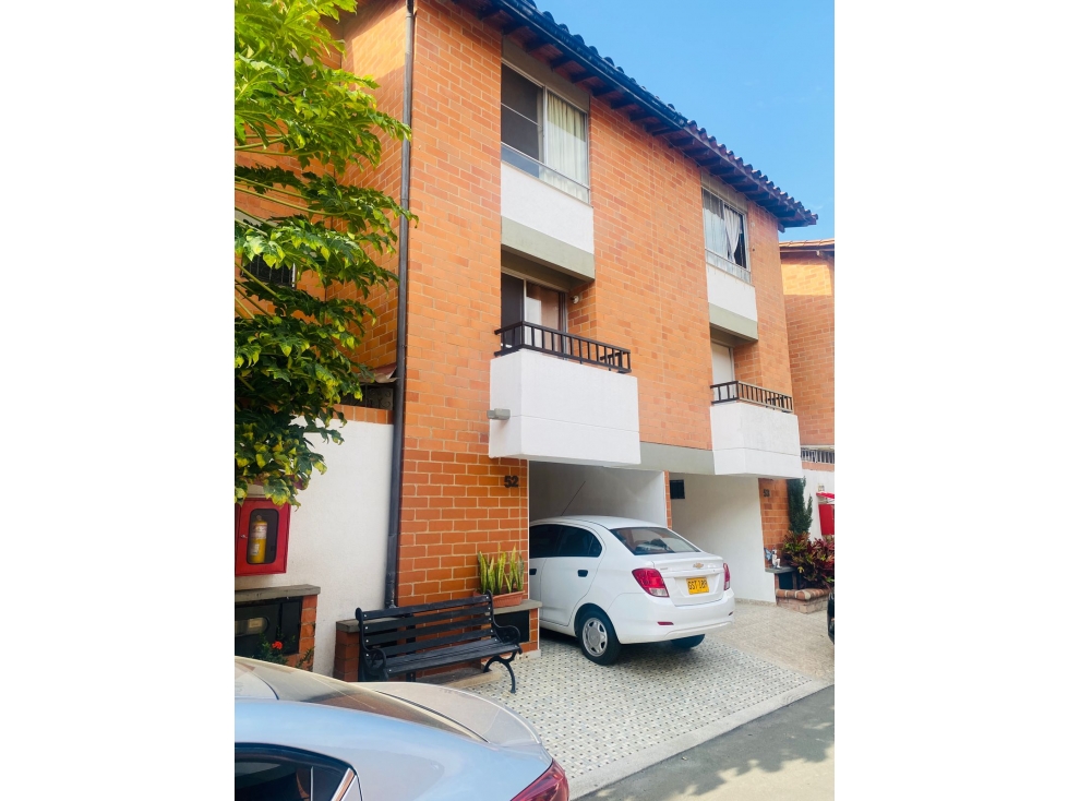 VENTA CASA VALLE DEL LILI, CALI — foto 2