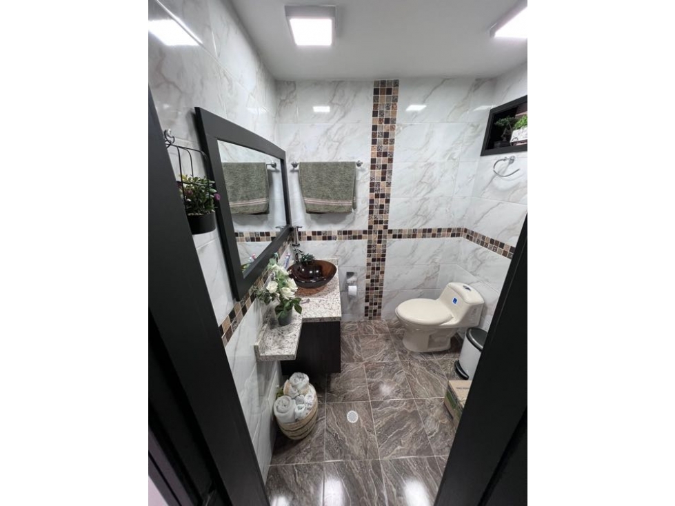 SE VENDE APARTAMENTO EN MIRAFLORES MM — foto 5