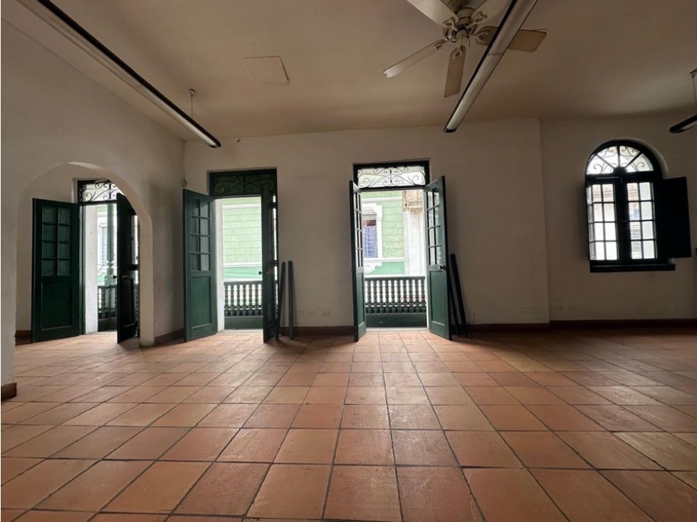 SE VENDE CASA ESQUINERA EN EL CENTRO MMCV — foto 2