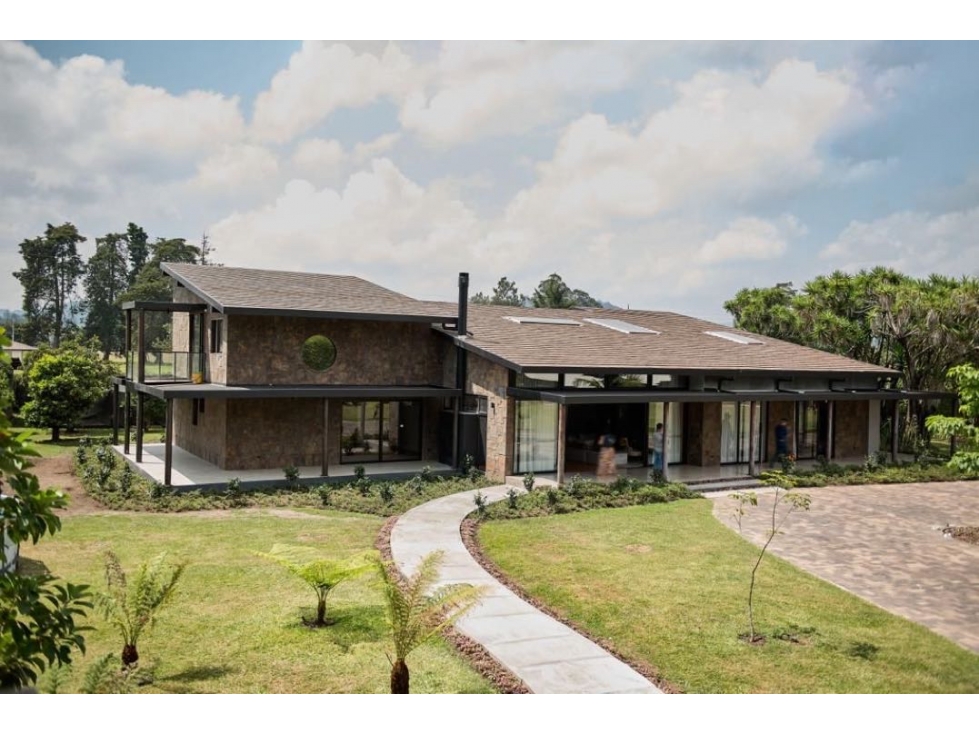 Espectacular finca en la recta de Llanogrande — foto 3