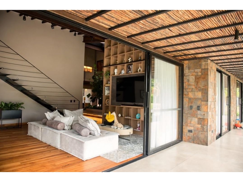 Espectacular finca en la recta de Llanogrande — foto 5