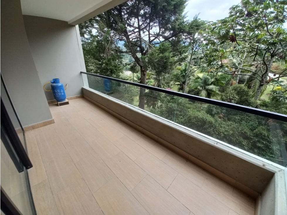 Apartamento en Venta Pinares El Retiro — foto 3