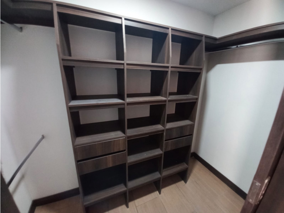 Apartamento en Venta Pinares El Retiro — foto 2