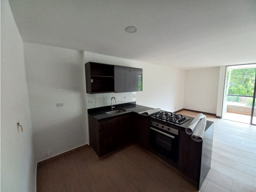 Apartamento en Venta Pinares El Retiro — foto 4